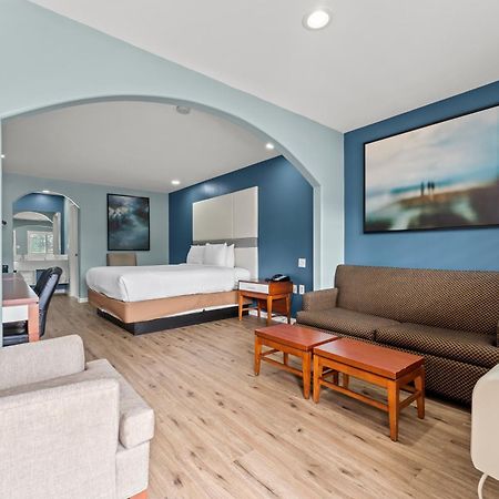 Executive Inn & Suites Magnolia Bagian luar foto