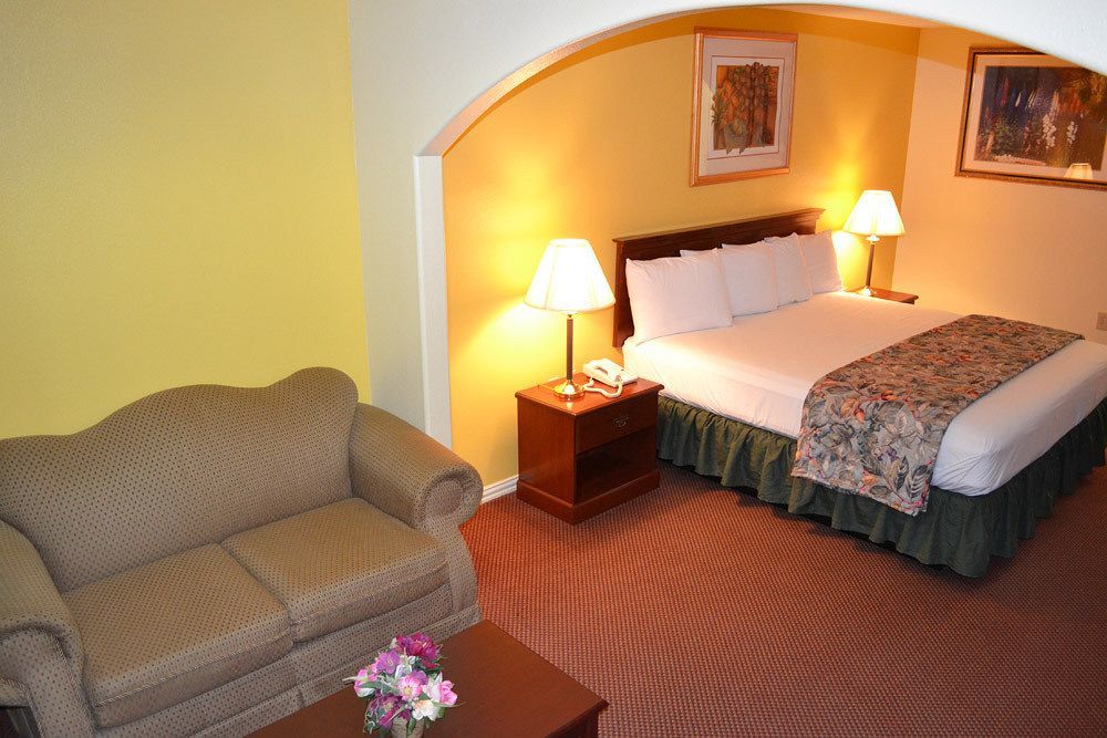 Executive Inn & Suites Magnolia Bagian luar foto