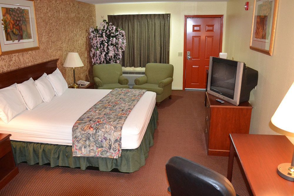 Executive Inn & Suites Magnolia Bagian luar foto